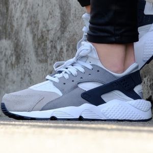 Nike Womens Air Huarache